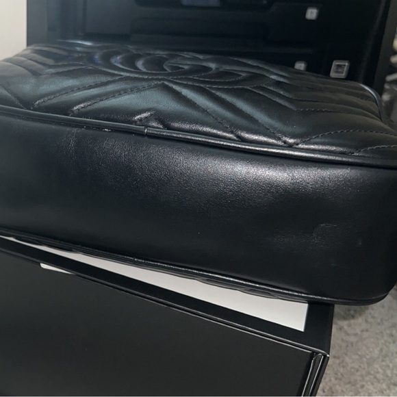 GG Marmont small matelassé shoulder bag - Picture 2 of 7